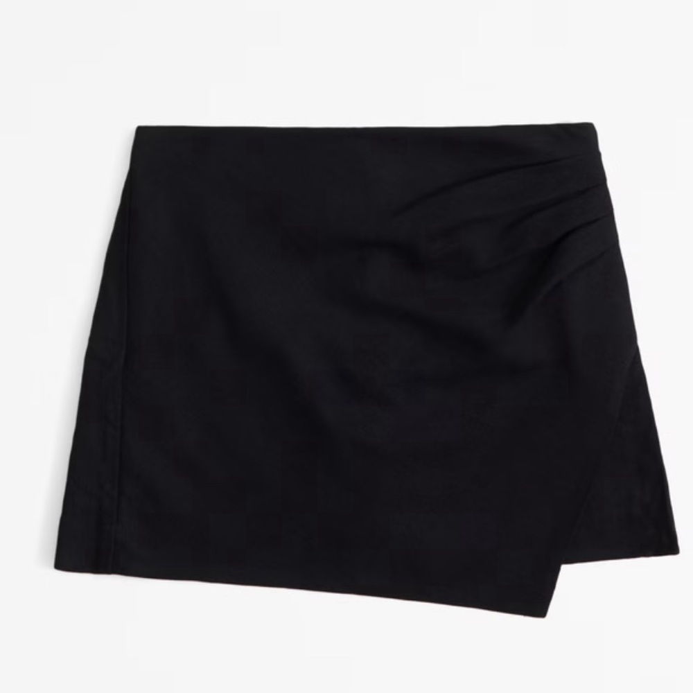 Abercrombie & Fitch Black Asymmetrical Mini Skirt